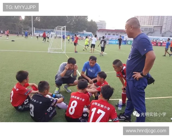 西安足球队比赛经验深度对比与分析探讨